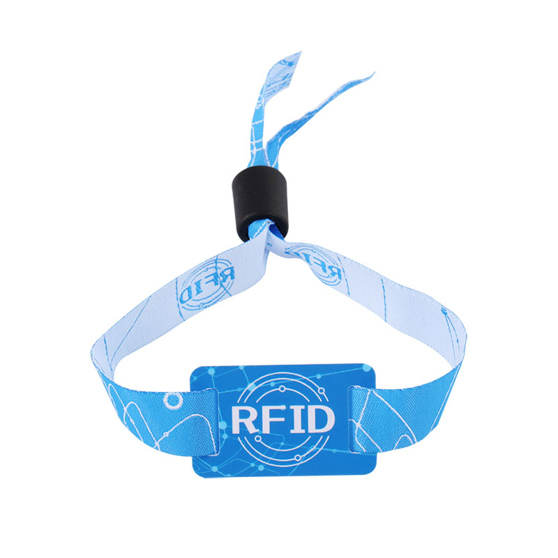 How Does an RFID Wristband Enhance Modern Event Experiences?